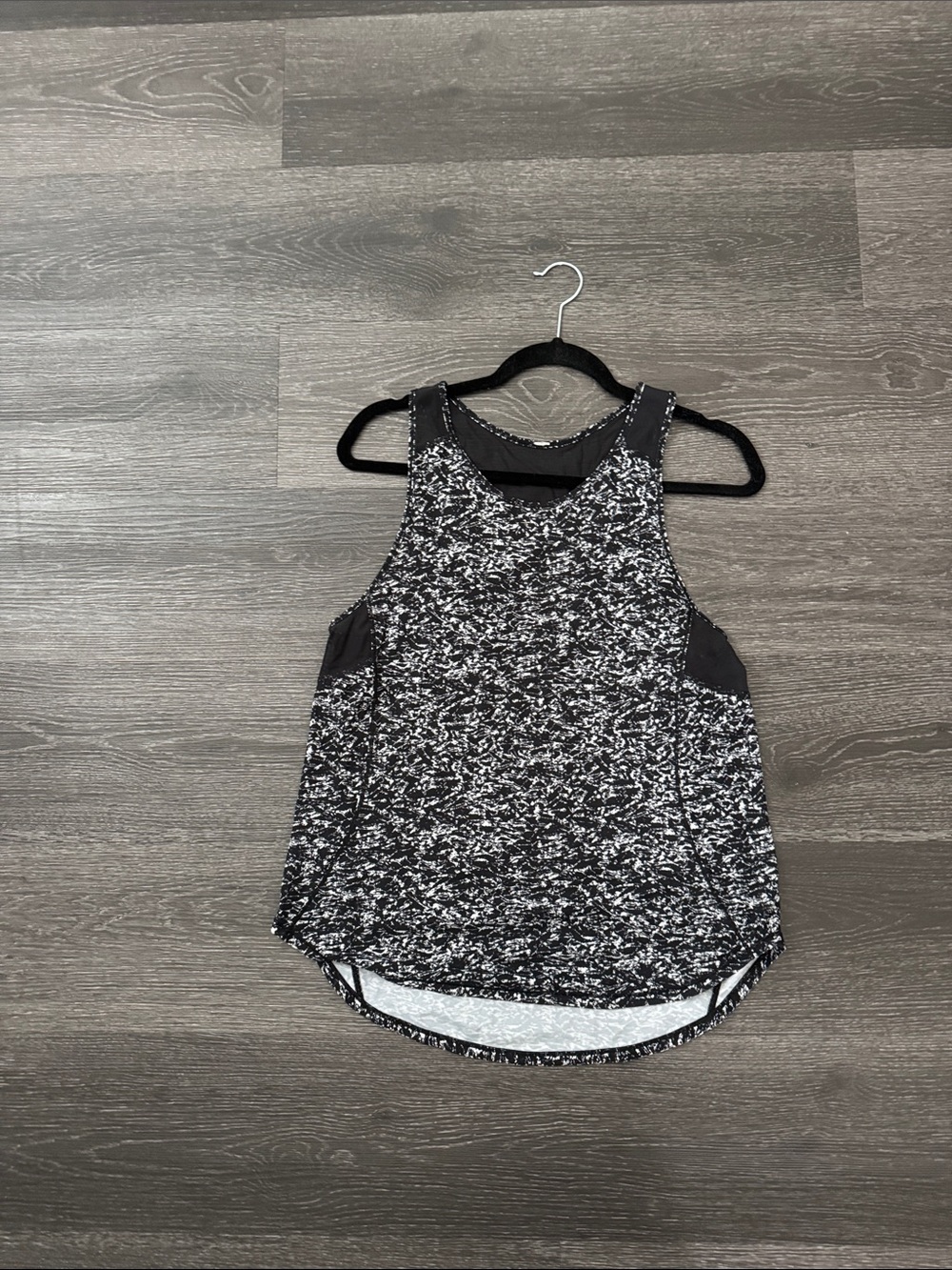 lululemon athletica Black & White Space-Dye Performance Tank